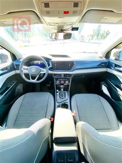 Volkswagen Taos